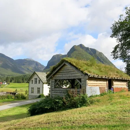 Vakantiehuis Elvehuset By Interhome Holsen