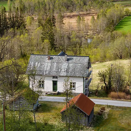 Elvehuset By Interhome Holsen