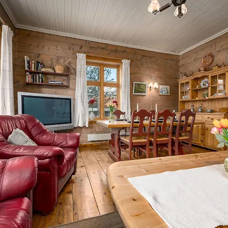 別荘 Elvehuset By Interhome