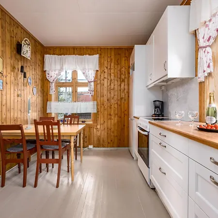 Elvehuset By Interhome Semesterbostad *